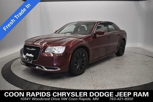 2017 Chrysler 300 Limited