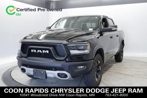 Diamond Black Crystal Pearlcoat 2019 RAM 1500 Rebel