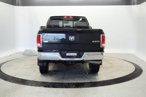 Brilliant Black Crystal Pearlcoat 2016 RAM 2500 Laramie