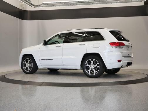 2019 Jeep Grand Cherokee Overland