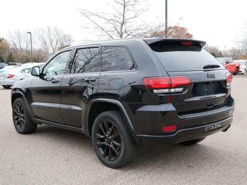 2019 Jeep Grand Cherokee Altitude