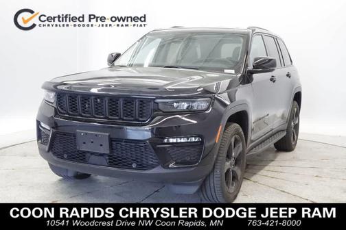 Diamond Black Crystal Pearlcoat 2023 Jeep Grand Cherokee Limited