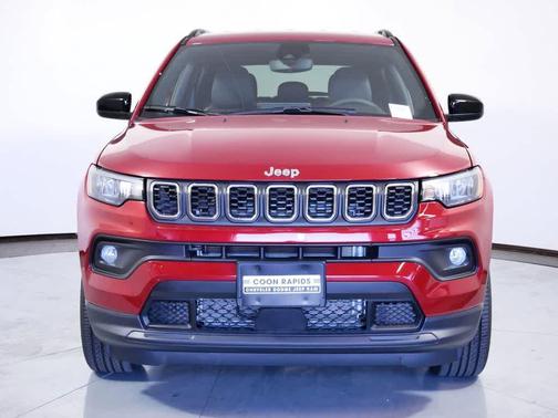 2024 Jeep Compass Latitude Lux