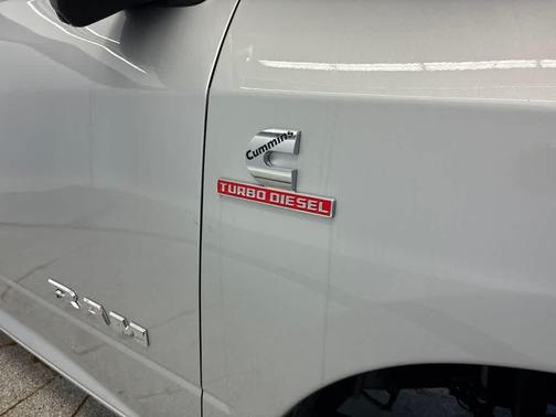 Silver Zynith 2026 RAM 3500 Big Horn