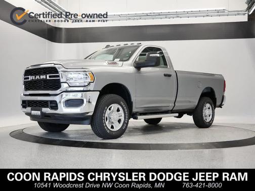 2024 RAM 3500 Tradesman Regular Cab 4x4 8' Box