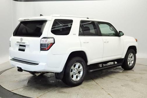 Super White 2018 Toyota 4Runner SR5 Premium