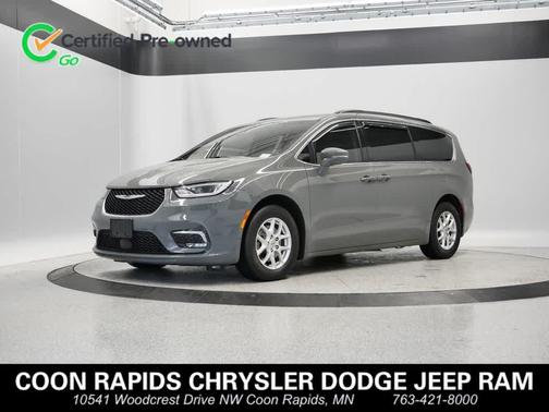 2022 Chrysler Pacifica Touring L
