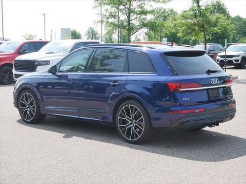 2021 Audi Q7 55 Prestige