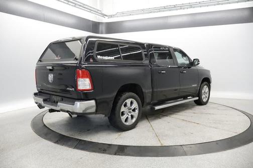 Diamond Black Crystal Pearlcoat 2020 RAM 1500 Big Horn/Lone Star