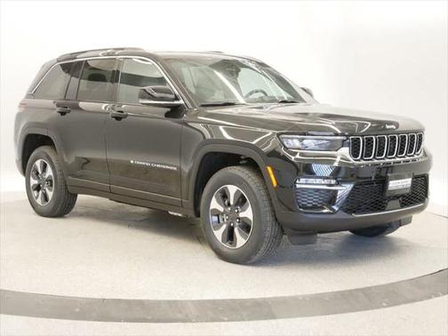 2025 Jeep Grand Cherokee 4xe Base