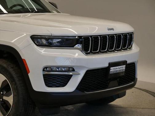 2025 Jeep Grand Cherokee 4xe Base