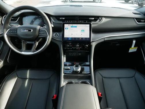 2025 Jeep Grand Cherokee 4xe Base