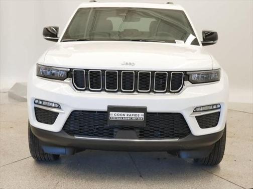 2025 Jeep Grand Cherokee 4xe Base
