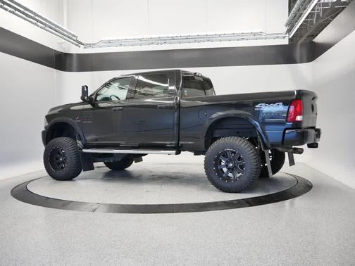 2017 RAM 2500 Lone Star Crew Cab 4x4 6'4' Box