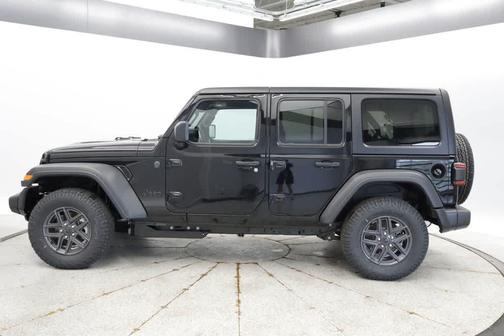 Black Clearcoat 2026 Jeep Wrangler Sport S