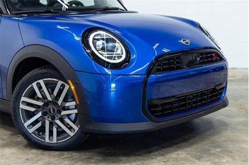 2025 MINI Hardtop Signature Plus