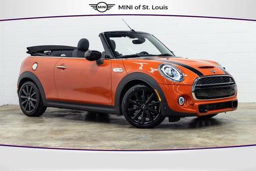 2021 MINI Convertible Convertible