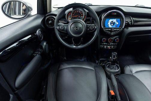 2021 MINI Hardtop Signature