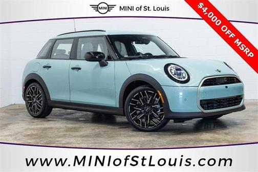2025 MINI Hardtop Iconic