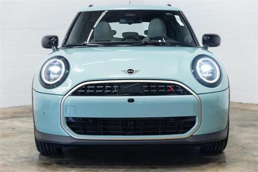 2025 MINI Hardtop Iconic