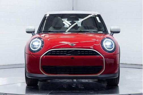 2026 MINI Hardtop Iconic