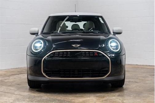 2025 MINI Hardtop Signature Plus