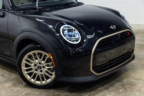 2025 MINI Hardtop Signature Plus