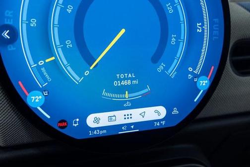 2025 MINI Hardtop Signature Plus