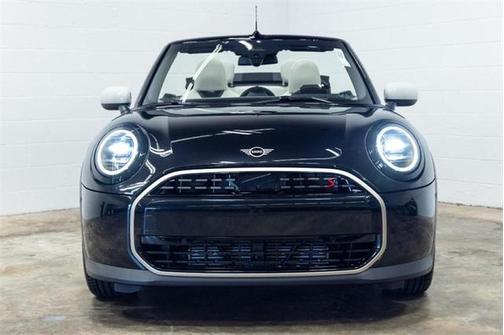 2025 MINI Convertible Signature