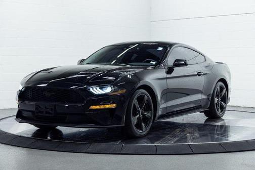 2021 Ford Mustang EcoBoost