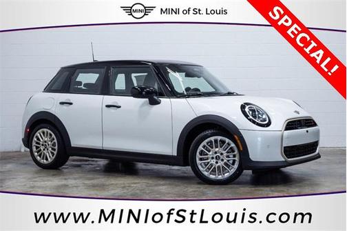 2026 MINI Hardtop Iconic