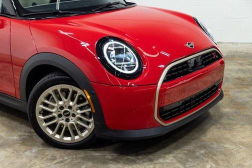 2025 MINI Hardtop Signature Plus