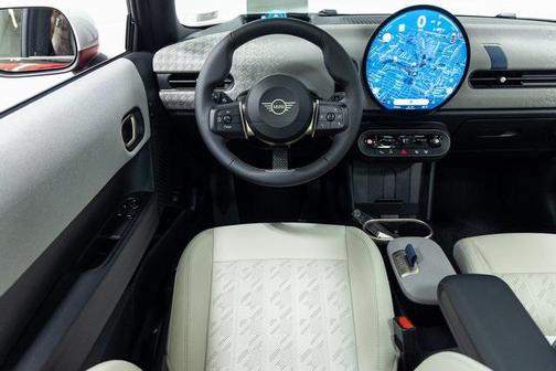 2025 MINI Hardtop Signature Plus