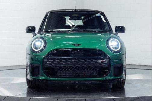 British Racing Green IV Metallic 2026 MINI Convertible Iconic