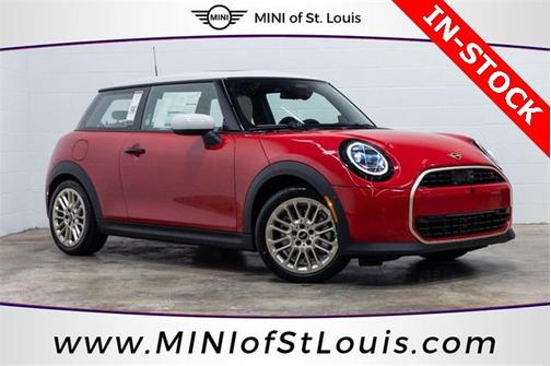 2025 MINI Hardtop Iconic