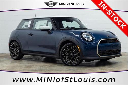 2025 MINI Hardtop Iconic
