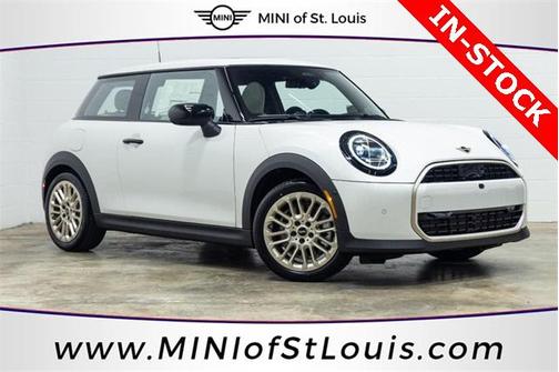 2025 MINI Hardtop Iconic