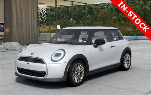 2025 MINI Hardtop Iconic
