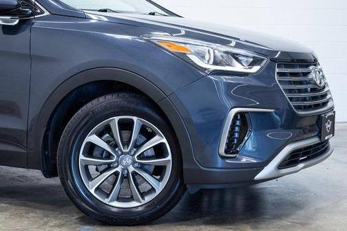 2018 Hyundai SANTA FE SE