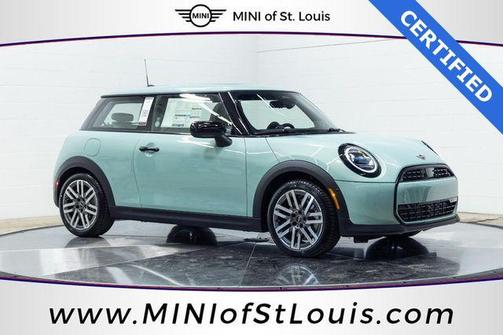 2026 MINI Hardtop Signature Plus