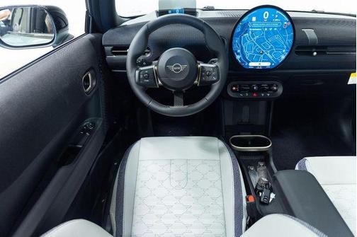 2026 MINI Hardtop Signature Plus