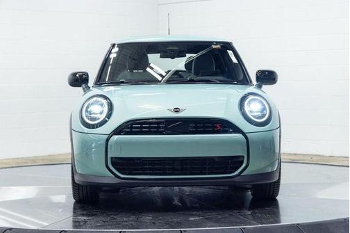 2026 MINI Hardtop Signature Plus