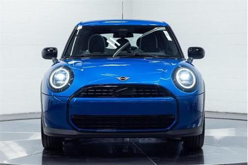 2026 MINI Hardtop Signature Plus