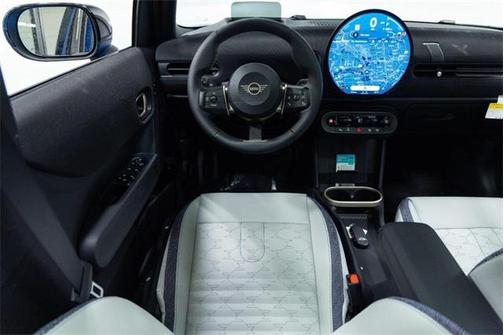 2026 MINI Hardtop Signature Plus