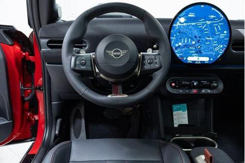 2026 MINI Hardtop Iconic