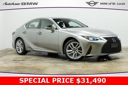 2022 Lexus IS 300 Base