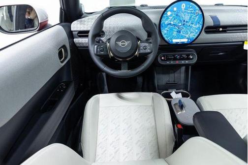 2025 MINI Hardtop Iconic