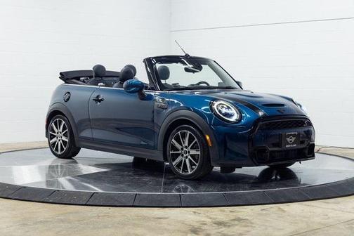 2022 MINI Convertible Sidewalk Edition