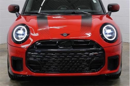 2025 MINI Hardtop Iconic