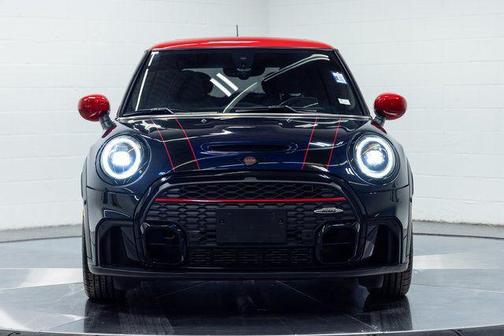2024 MINI Hardtop Iconic